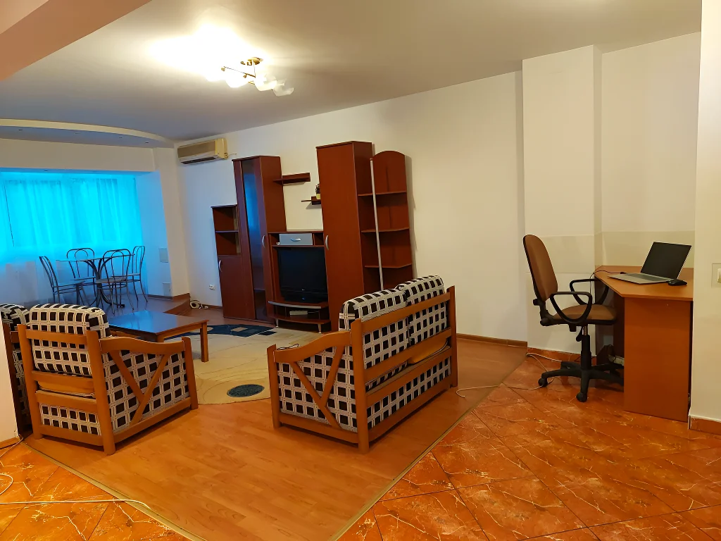 living mobilat cu tv inchiriere apartament Sector 1 București